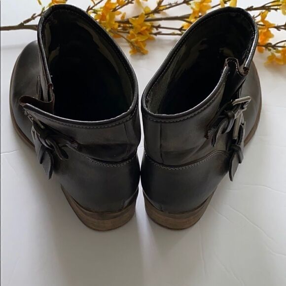Journeys | Shi by Journey Gray Buckley Boots | 7.5 - Picture 5 of 7